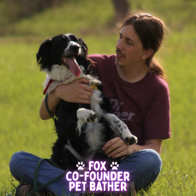 Two years of experience as a dog bather, working confidently with dogs of all sizes and temperaments. Known for his calm presence and the way animals naturally gravitate toward him.